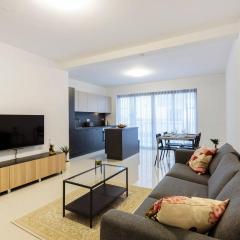 Beautiful Modern Central 2br Apt