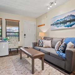 Black Diamond Lodge with Resort Amenities