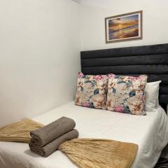 Neat Apartment in Randburg