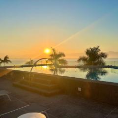 Beautiful Oceanview Apartment in Zantamar