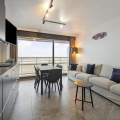 Studio in Blankenberge with Stunning Sea View