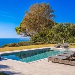 Grande Azzurro in Lakithra