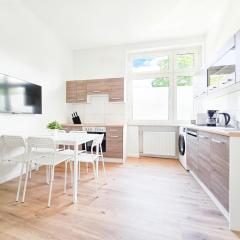 Tolstov Apartments - 3 Room Apartments - 30 Min Messe DUS