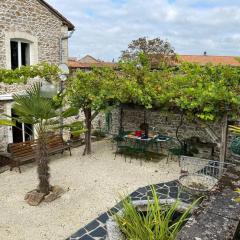 Maison de Reves in Piéguts Pluviers