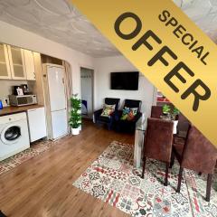 Reformado! a 5 minutos Metro L4 Besós Mar y a 10 minutos Diagonal Mar