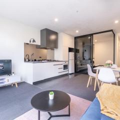Bourke 2br1ba Apt Close To Chinatown Centre