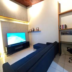 Casa Ubatubana II, em Praia do Sapê - Ar condicionado, cozinha completa e Wi-Fi