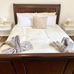 Urba Luxury 3 Bed Stays Sheffield Central