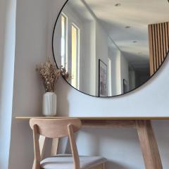 Whispering Naviglio Nest