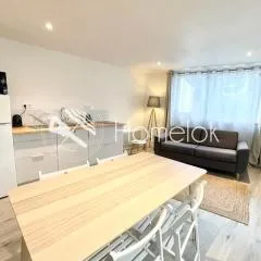 T2 refait à neuf Hyper Cosy À 50m des plages