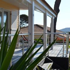 Gasmim79 - Maison pour 6 personnes située dans un parc arboré avec piscine proche de St Tropez et ses plages