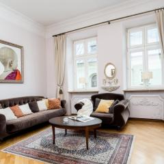 Św Tomasza Old Town, Sun & Snow