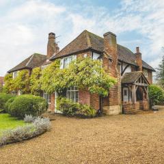 Cosy 5 Bed Cottage Retreat, Perfect for Families