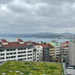 Luxury Unit with Sea View Taksim Square