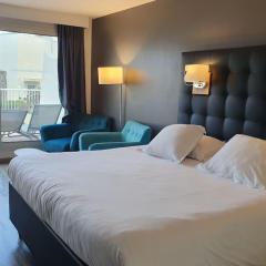 Naturiste Cap d'Agde Jardin d'Eden 126-Couples Only- Swimming Pool Jaccuzzi