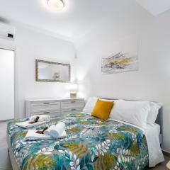 V-Home nel Centro del Quadrilatero con 2 Camere da Letto
