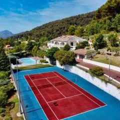 Villa Prestige, Tennis, Piscine & Spa, Sainte-Baume