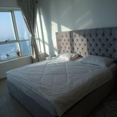 NICE Room in Sea View Apartment with Shared Amenities - ROOM INSIDE APARTMENT