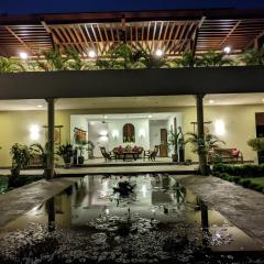 Khomba Lodge