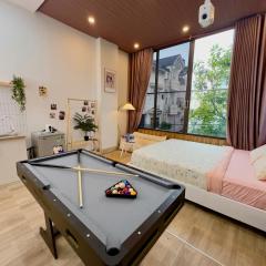 Corgi House Beachstay Danang