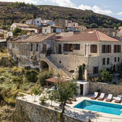 Villa Candice - Luxurious and Historic Villa with sea view