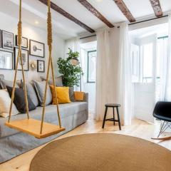 Fado at your feet by Uppeground