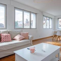 Le1bis - T2 50 M2 tout équipé - Place de parking Privée