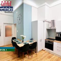 Little Americas Palm Beach Apartment