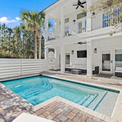 Gulf Coast Retreat with Pool 1 Mile to Beach