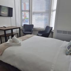 #1 Portsmouth Studio Apartment