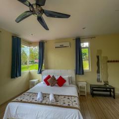 Orchard Villa, Radiant Janda Baik