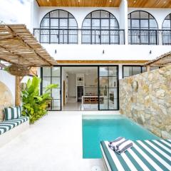 Villa Ratu Canggu - Luxury Villa, Walk to Beaches