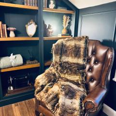 The Green Scholar's Nook