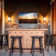 Chic Crystal Beach Home with Deck Walk to the Ocean