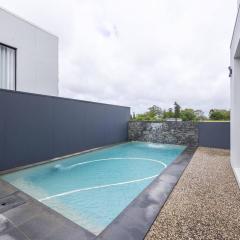 Modern 5BR with Pool Scenic Views and Private Cinema