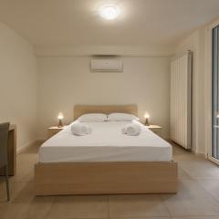 Flora - Brand New Apartment near historic center