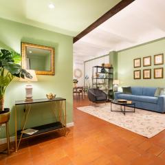 Via Palazzuolo 87 - Florence Charming Apartments - Newly Renovated Elegance and Style Near Station
