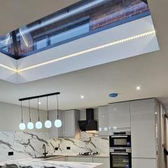 Chester - 4 Bed House Free parking