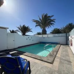 Casa Swn-y-Mor, two bedroom apartment with private pool