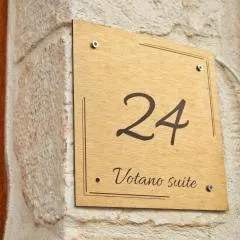 Votano24-elegante suite in pieno centro-box auto extra