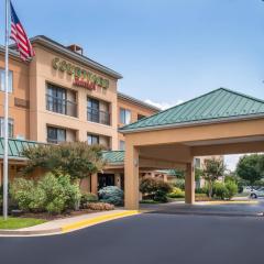 Courtyard by Marriott Frederick