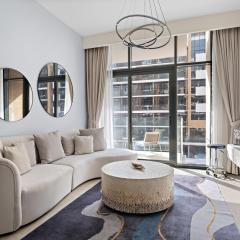 1BR Azizi Riviera B7, Pool View