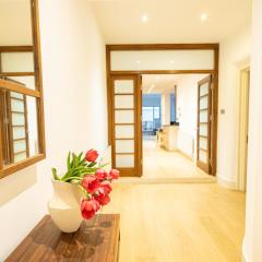 Luxurious Flat in The Heart of Kensington