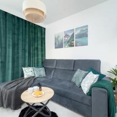 Prestiżowe Góralskie Apartamenty w Sercu Zakopanego & Parking by Noclegi Renters