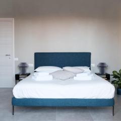 Florence Minimal Nest