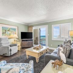 Holiday Surf and Racquet Unit 313