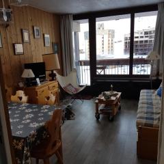 MyHome PRA37 - Emplacement exceptionnel - T2 6 pax - dernier etage vue montagne