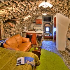 Avgonima All Seasons Hotel