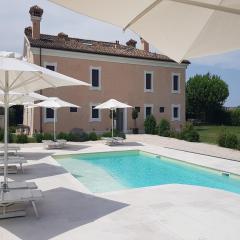 Manor in Marche near Adriatic Beaches
