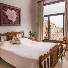 Casa laberinto, Apartamento con vista a la ciudad